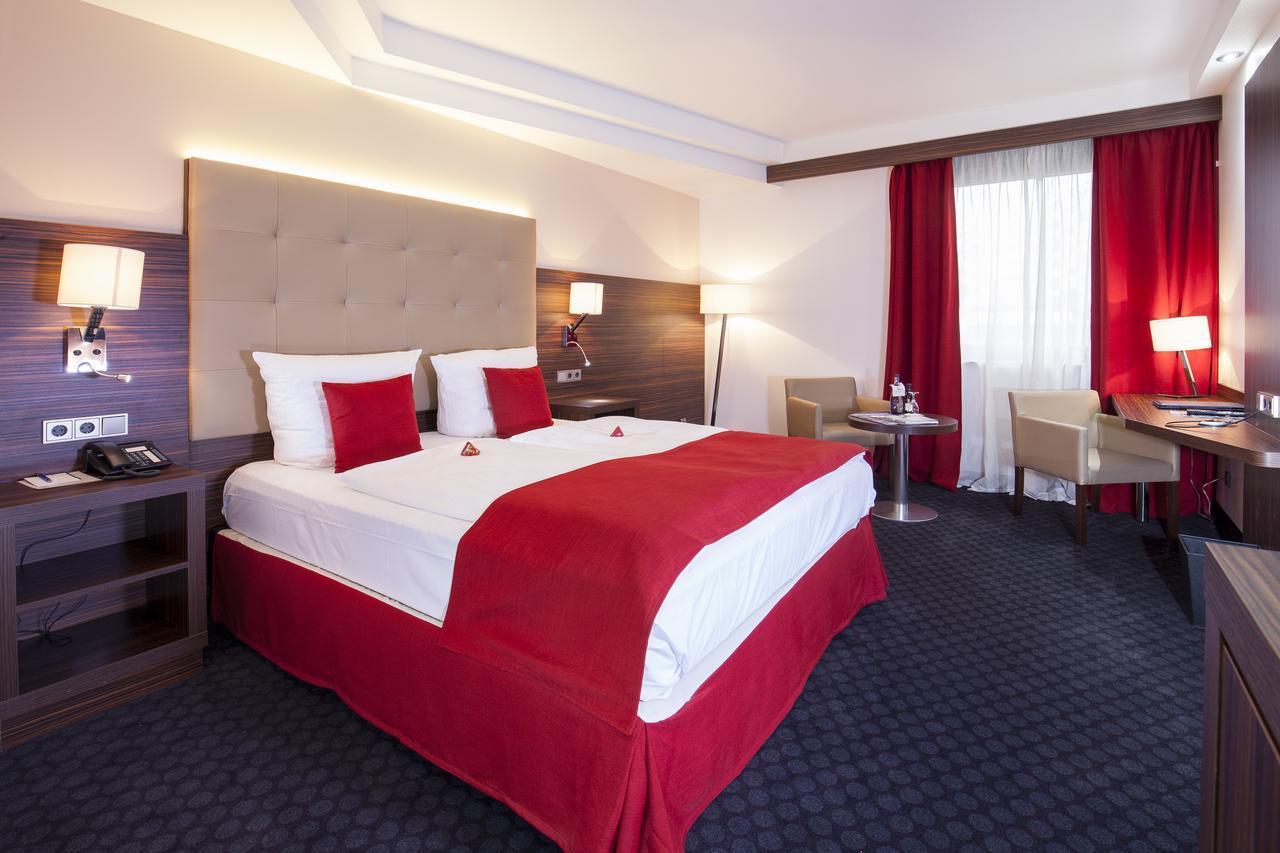 Messehotel Europe Stuttgart Exterior foto