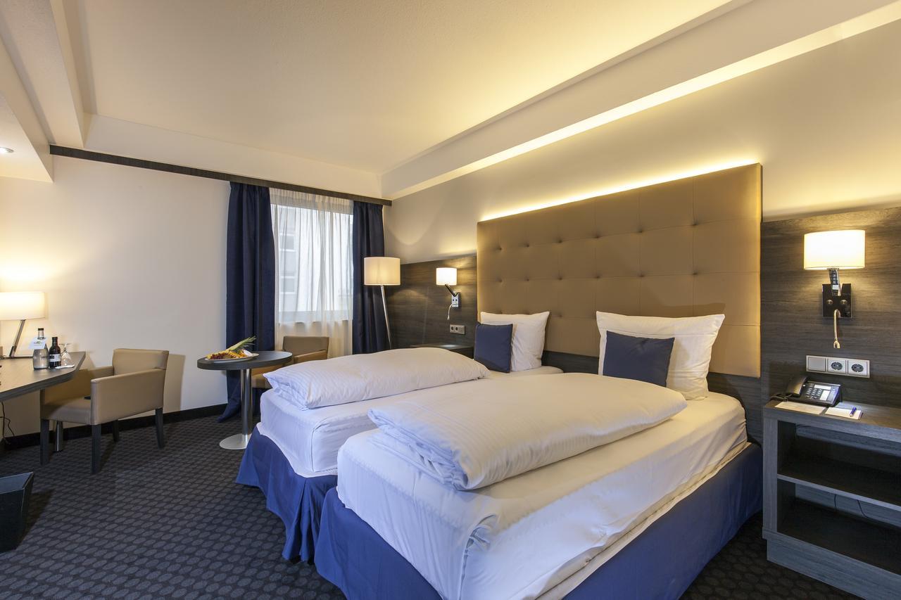 Messehotel Europe Stuttgart Exterior foto